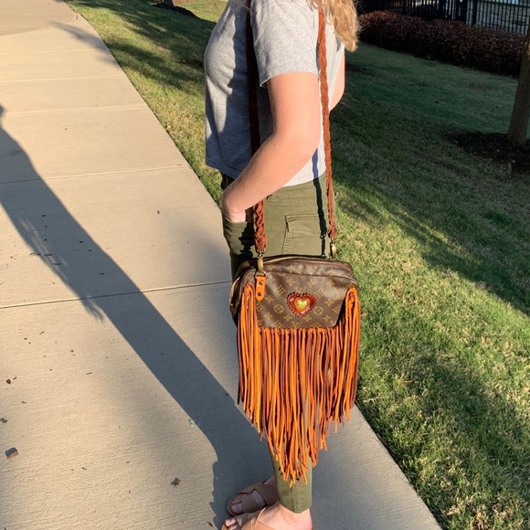 Vintage Revamped Marly Bandouliere Crossbody - Picture 13 of 15